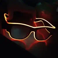 عینک ال ای دی دار مهمونی