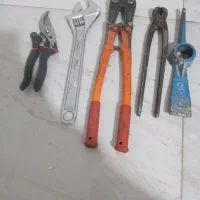 یه سری لوازم دست