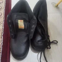 کفش ایمنی نگهبان