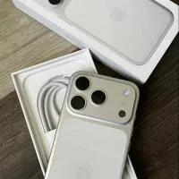 ۱۷ پرومکس با رجیستر سیلور