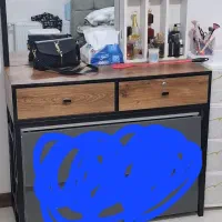 میز آرایش فلزی