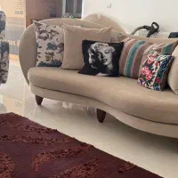 مبل راحتی و غذا خوری