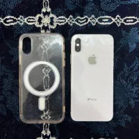 iPhone XS سفید
