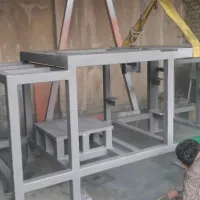 استخدام فرزکار و جوشکار co2