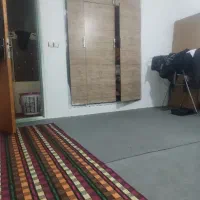 سرایدار پیش خدمت