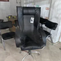 میز صندلی اداری و لنج دکور