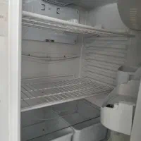 یخچال تمیز با موتور عالی