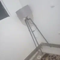 اباژورایستاده