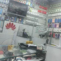 اجاره-قسمت-لوازم-جانبی-موبایل-در-مدرس-حاشیه-خیابان
