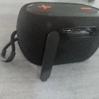 اسپیکر مدل والکر 3 .کاملا سالم و نو بدون خط و خش