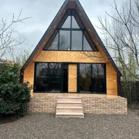 اجاره کلبه سوئیسی دو خوابه رشت۲۰٪تخفیف