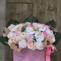 باکس گل مصنوعی