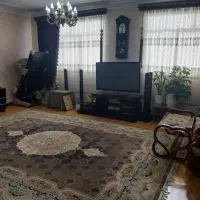 آپارتمان95متری-2خواب-مرکز-شهر-پارکینگ-اختصاصی