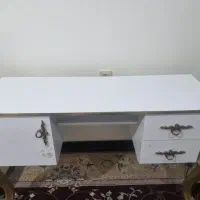 میز تحریر و میز ناخن