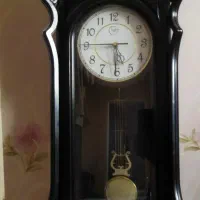 ساعت دیواری