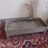 منقل و سیخ کباب