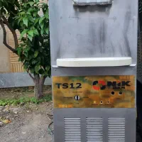 دستگاه بستنی قیفی