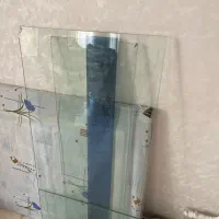 تعدادی شیشه