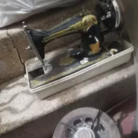 چرخ خیاطی قدیمی