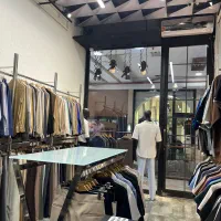استخدام فروشنده آقا برای عمده فروشی لباس