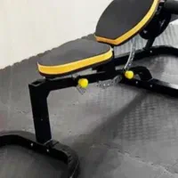 نیمکت مدرج و وسایل بدنسازی