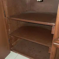 جاکفشی و   نشیمن