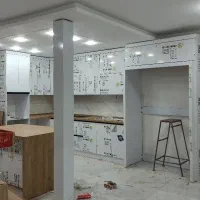 ساخت و تعمیر کابینت کمد بصورت سیار هستیم