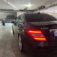 بنزc200رنگ مشکی مدل 2012