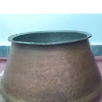 دیگ مسی قدیمی