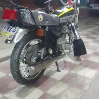 موتور 125 تمیز در حد نو