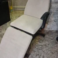 صندلی آرایش و تخت ماساژ یا کاشت مژه