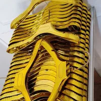 دنیای مانکن رگال چوبکار آویز چوب کار لباس رختی