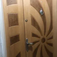 درب ورودی آپارتمان چوب گردو