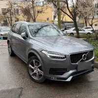 ولوو xc90  فول R design