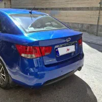 کیا سراتو وارداتی ۲۰۱۰ خوش رنگ ترین