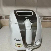 سرخ کن و سرویس چاقو و ملاقه در حد نو