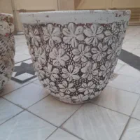 ۲عددگلدان سفالی بزرگ دست