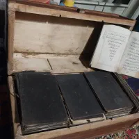 قران|کتاب و مجله تاریخی|تبریز, |دیوار