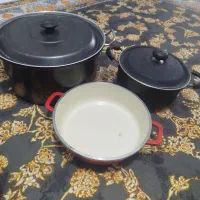 دوتا قابلمه وماهی تابه سرامیکی وکفش