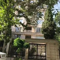 81متر-دو-خوابه-سالن-پرده-خور-بدون-اوقاف-اردیبهشت