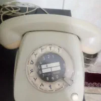 تلفن قدیمی نوستالژی