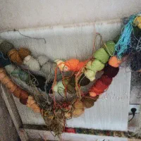 به یک بافنده ماهر فرش نیازمندم ابعادیک در یک ونیم