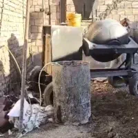 بتن ریزی دستی