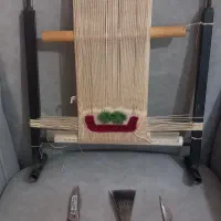 فروش دار آموزشی و وسایل بافت و چند کیلو  پشم
