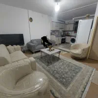 مبل هفت نفره پایه چرم روس