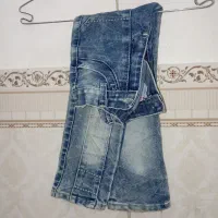 شلوار لی ولباس بچه گانه کفش