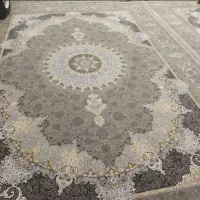 دوعد فرش ۱۲متری۱۲۰۰ جدید مربع شکل3/5در۳/۵ پلمپ اک