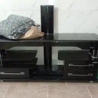 میز تلویزیون شیشه ای سالم