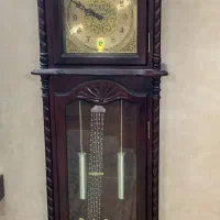 ساعت پاندول دار ایستاده