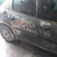 درب استوک پژو۴۰۵